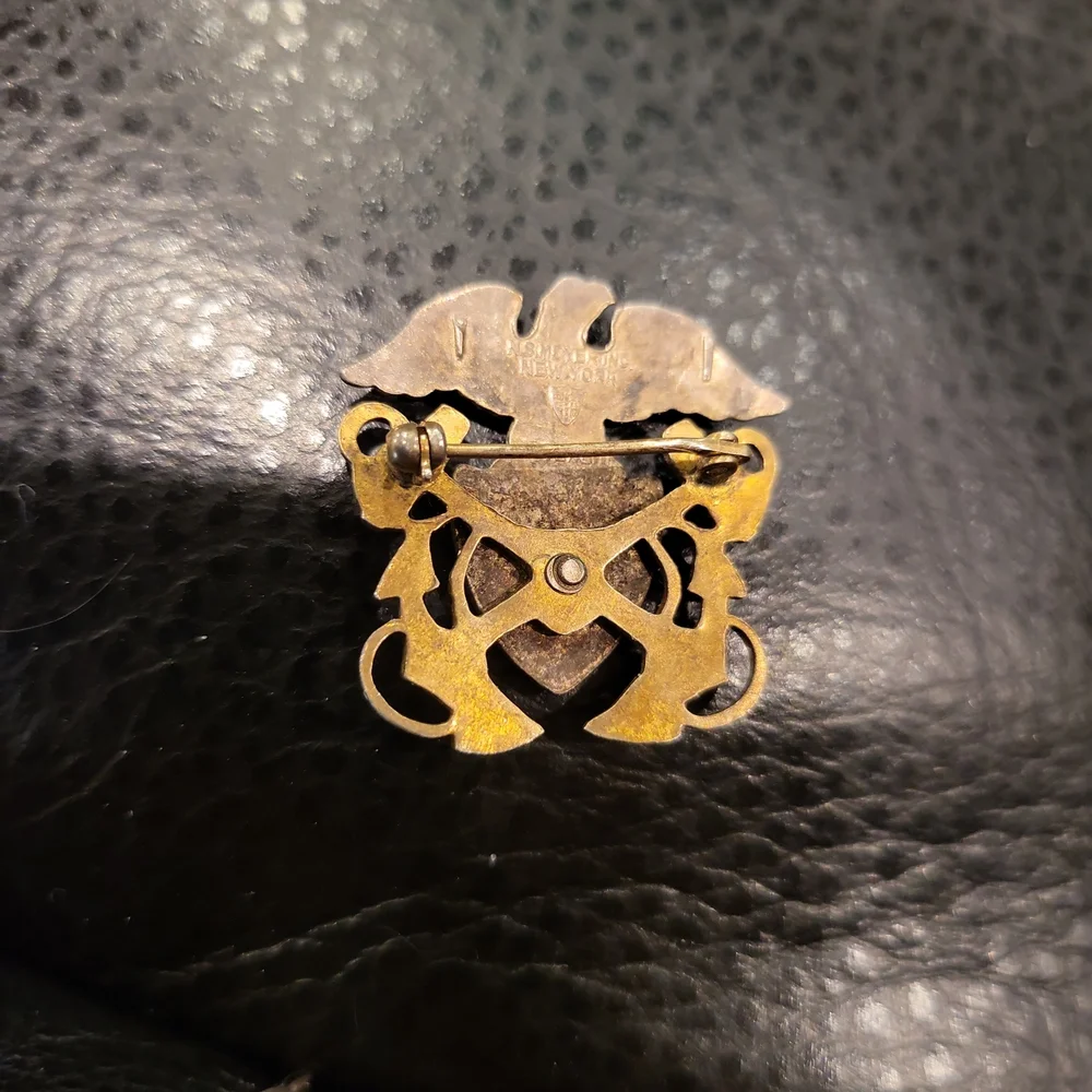 US Navy Eagle with Shield WWII Sterling Silver and Brass Cap Badge